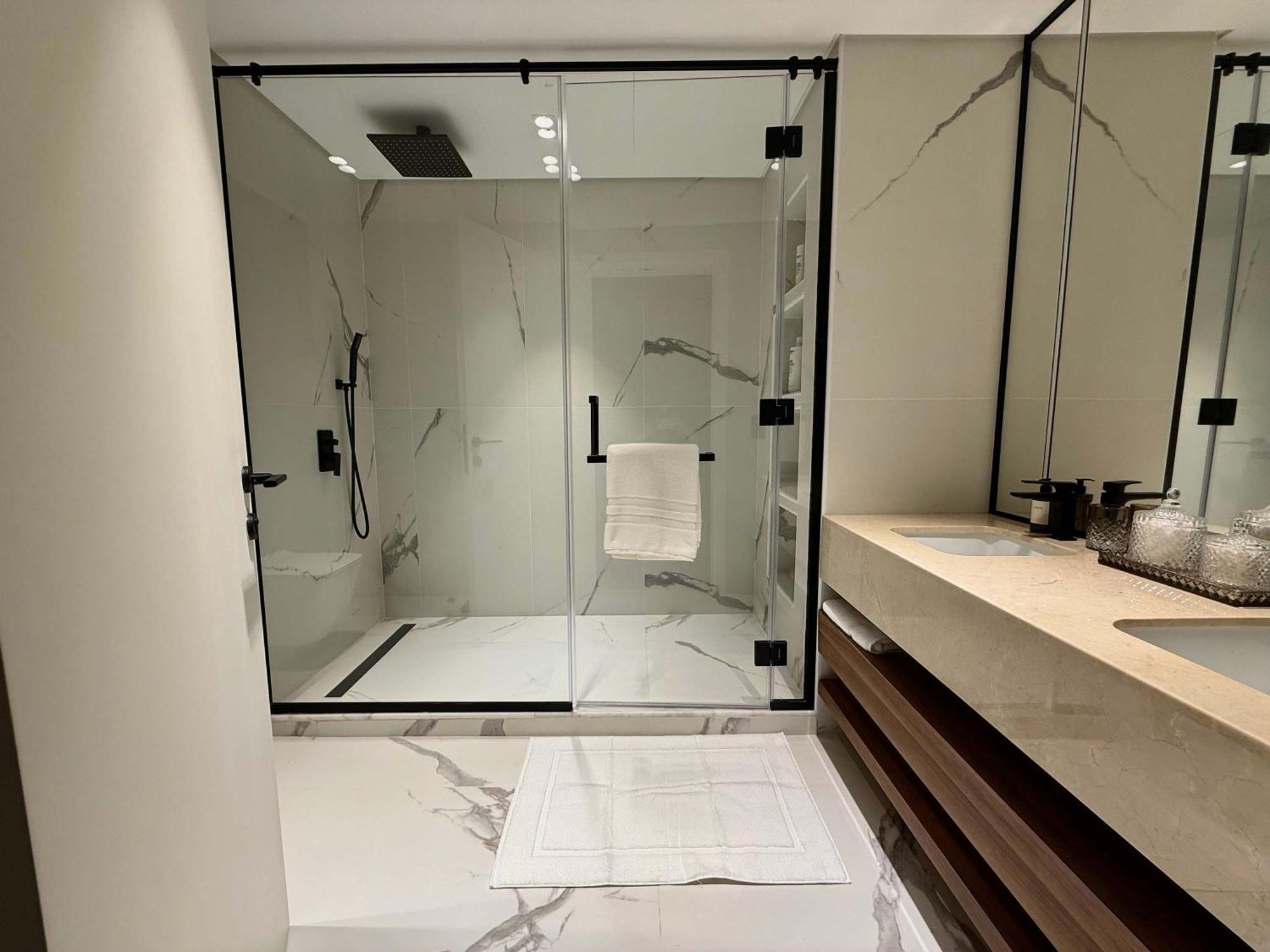 Reimagined 3br In 5-star
