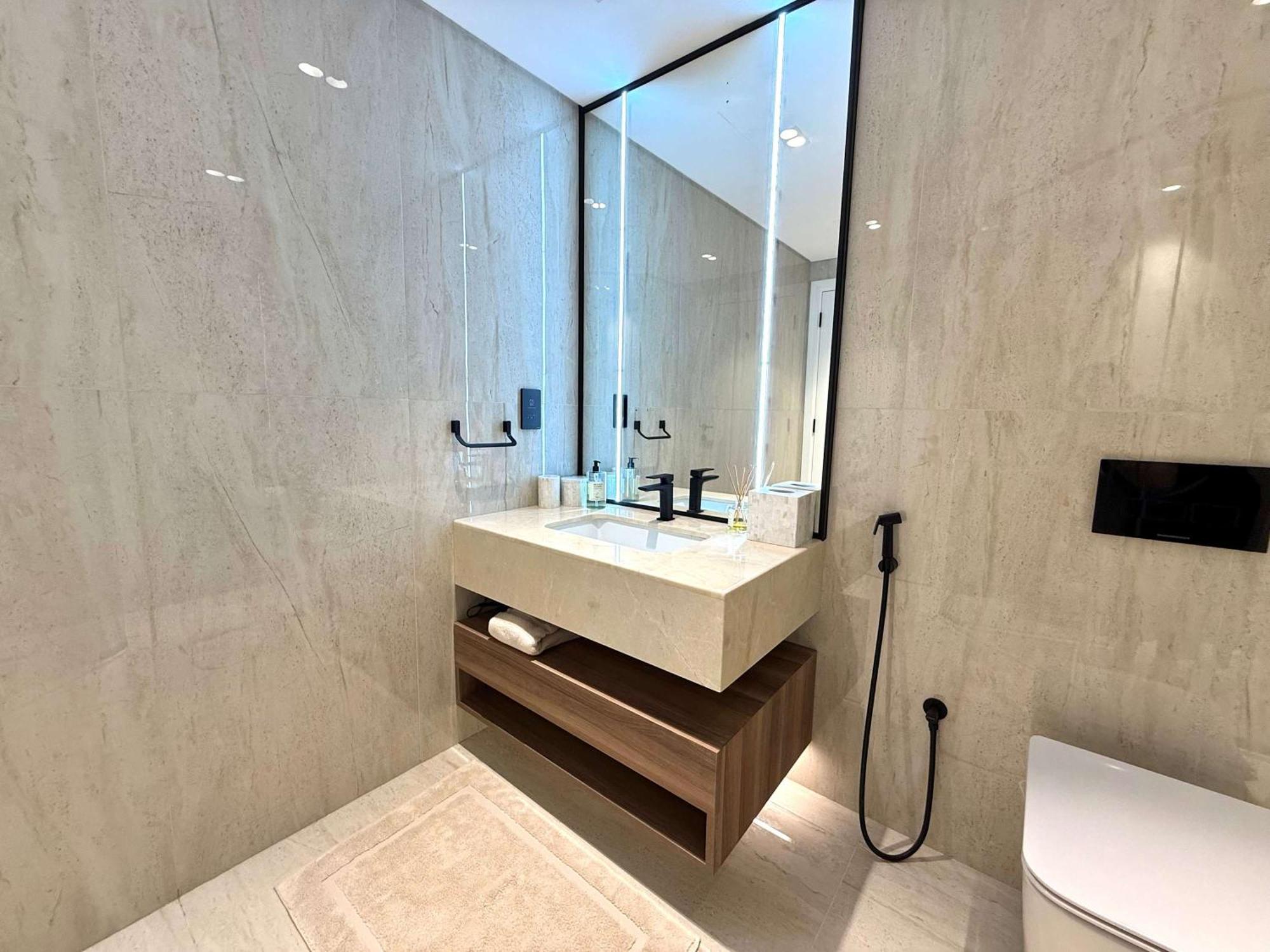 Reimagined 3br In 5-star Dubai