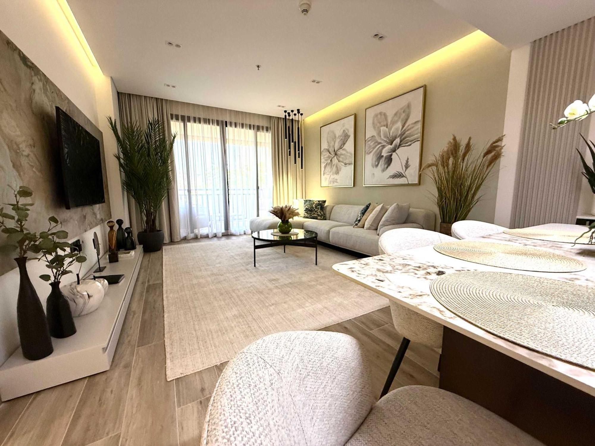 Apartment Reimagined 3br In 5-star