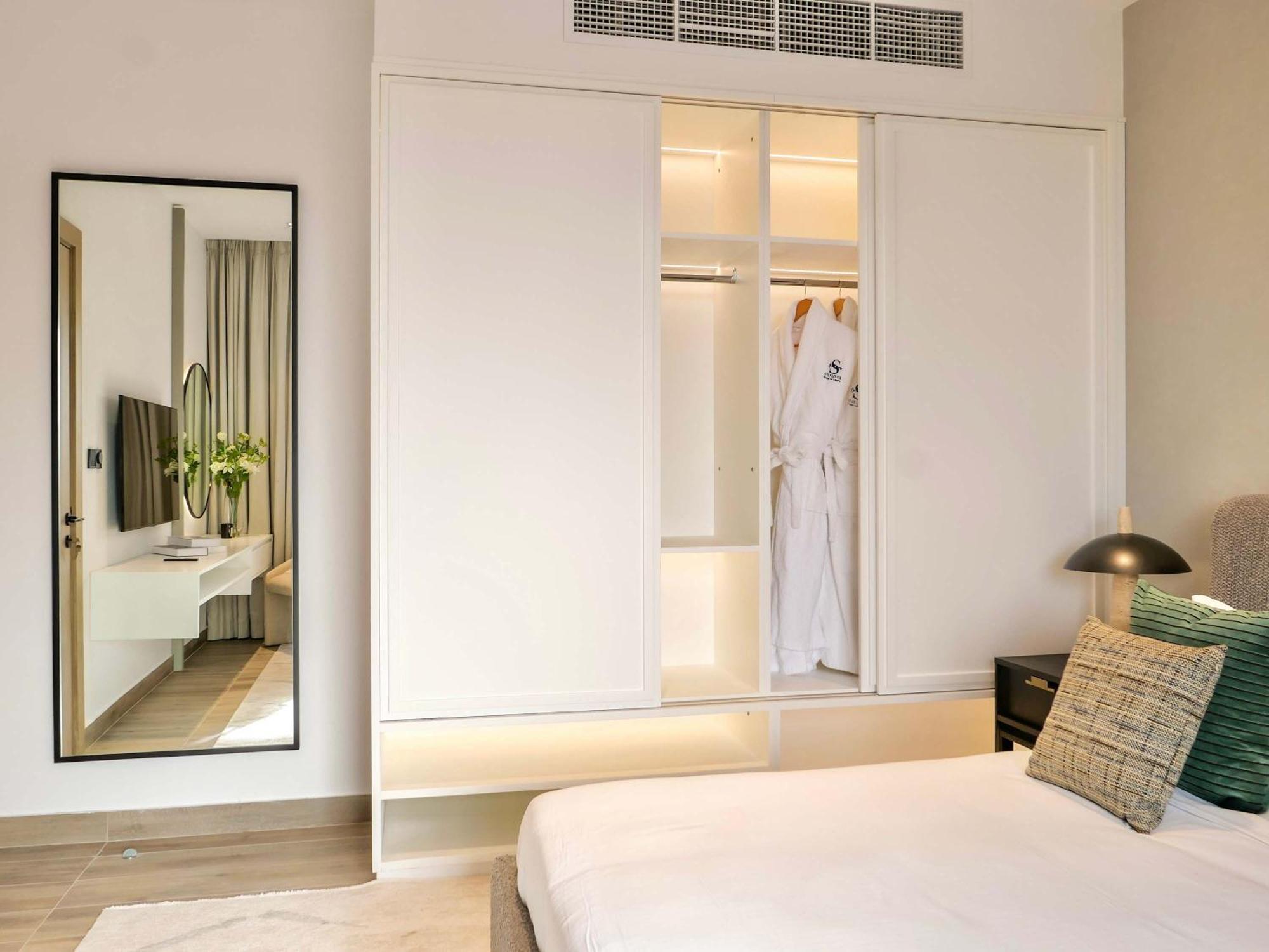 Reimagined 3br In 5-star